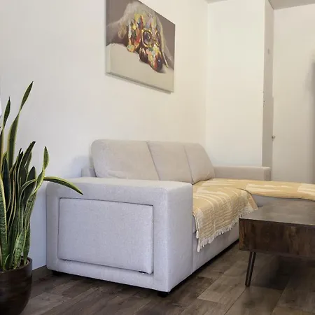 Apartment Apartement Maenat *