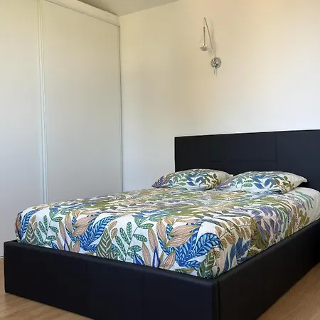 Maenat Apartment